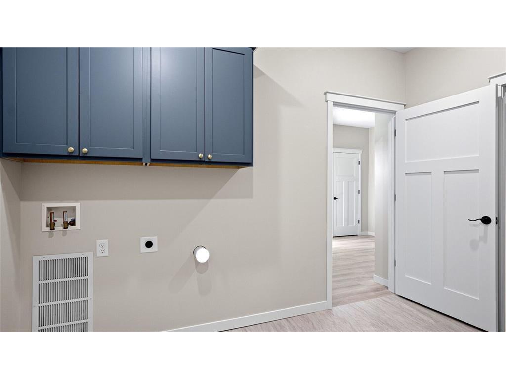 1344 Cypress Court Altoona WI 54720 1597442 image11