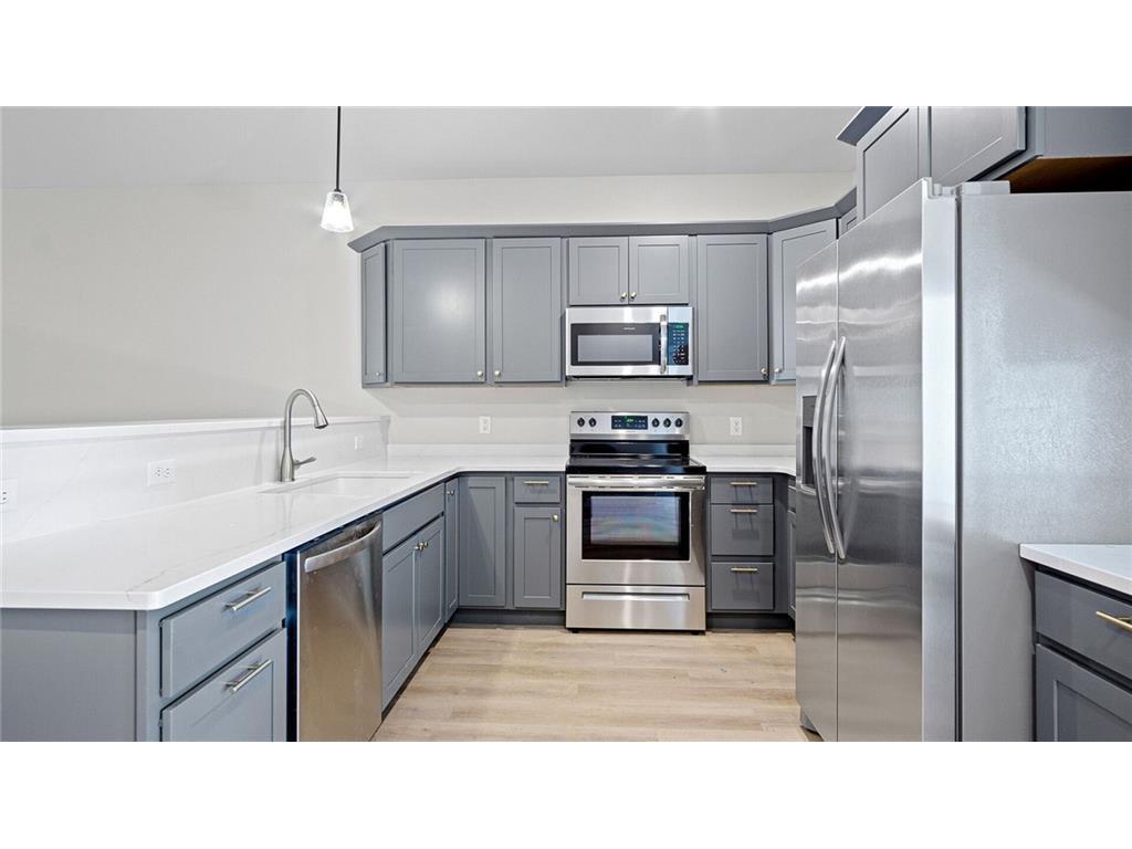 1344 Cypress Court Altoona WI 54720 1597442 image4