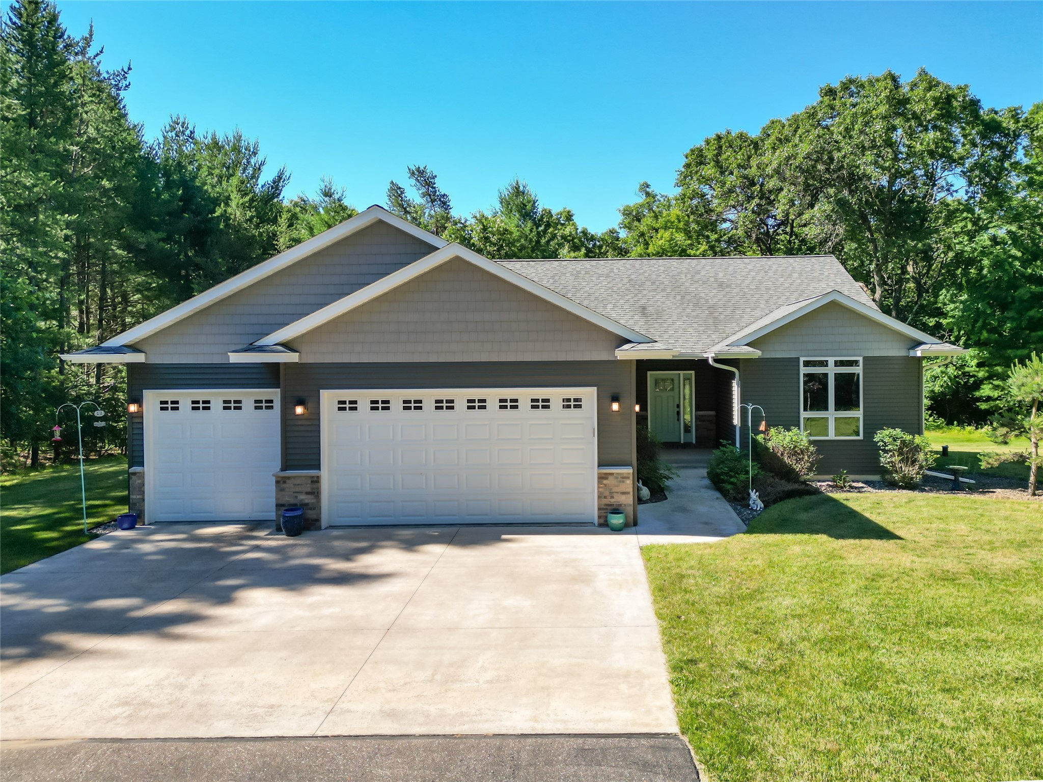 1347 Howard Drive Eau Claire WI 54701 1602547 image1