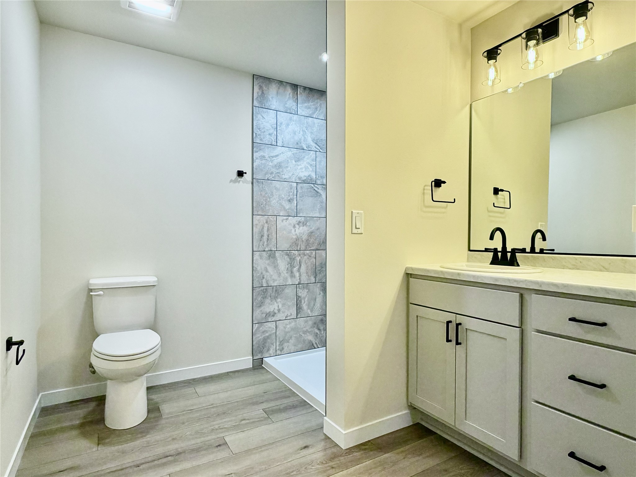 1351 Knapp Street Chetek WI 54728 1602143 image19