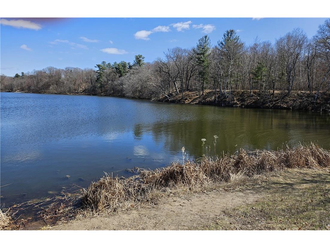 1352 5th Avenue N / Shorewood Drive Menomonie WI 54751 - Menomin 1591360 image1