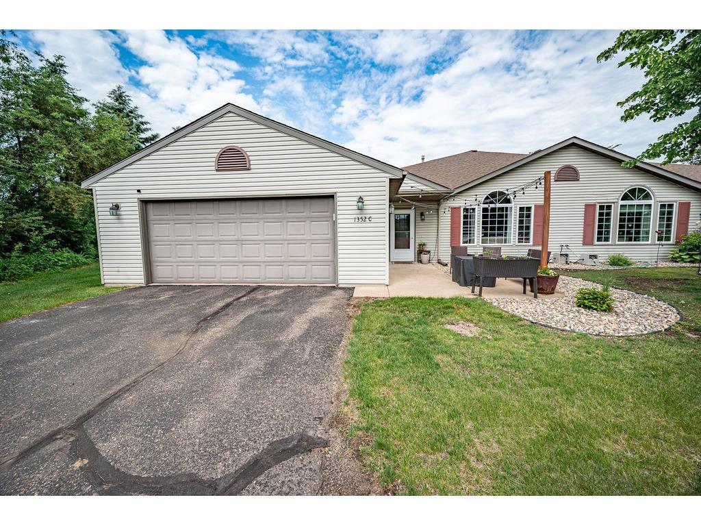 1352 Carriage Drive #C Hudson WI 54016 1602265 image1