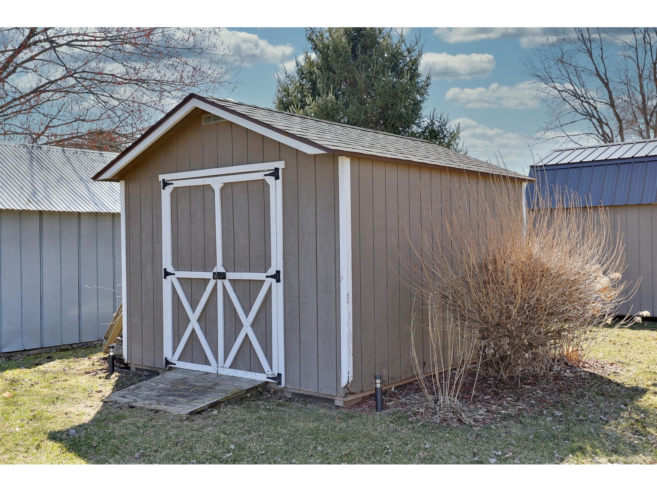 1352 Van Buren Street Black River Falls WI 54615 1599320 image4