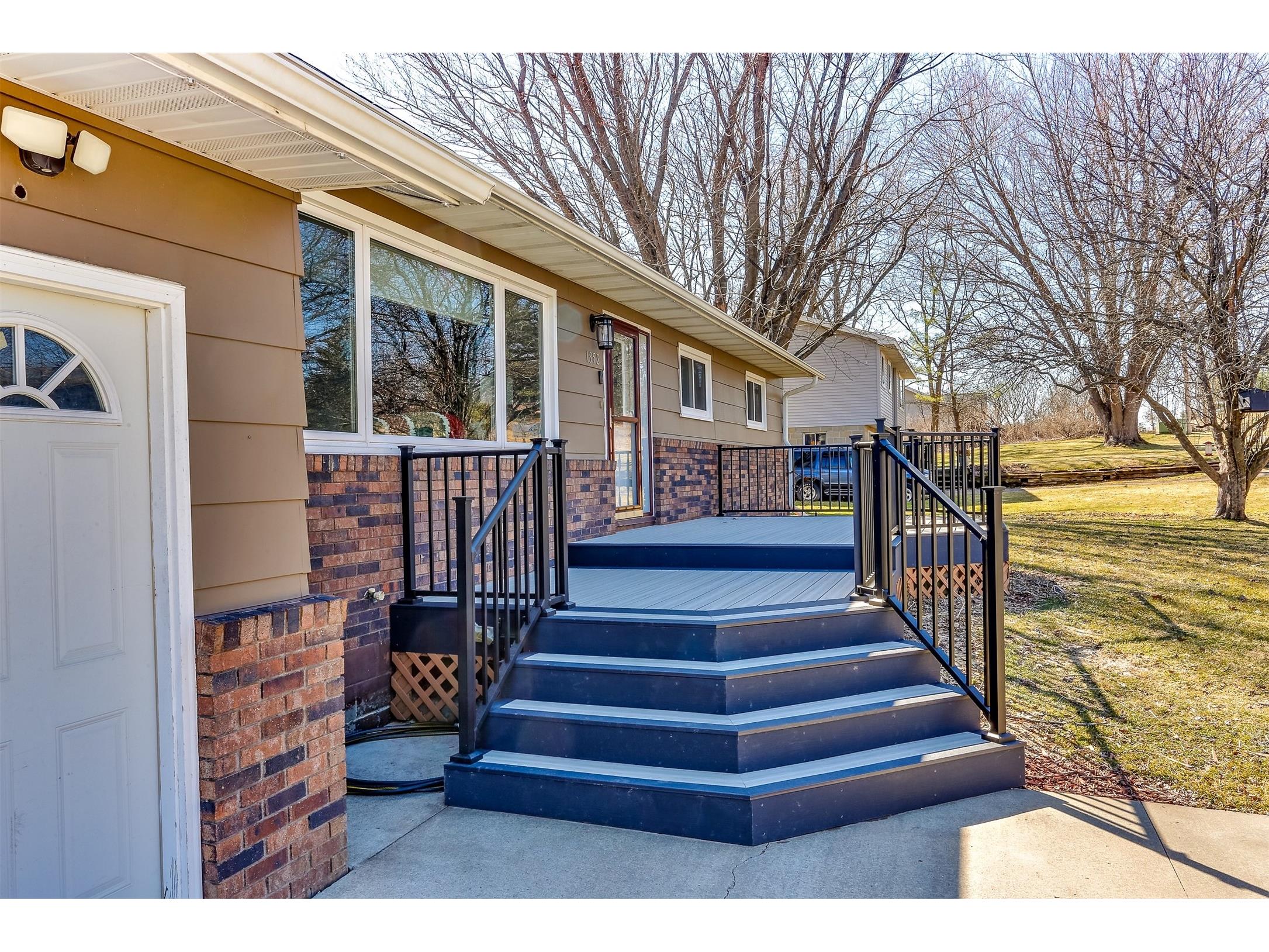 1352 Van Buren Street Black River Falls WI 54615 1599320 image9
