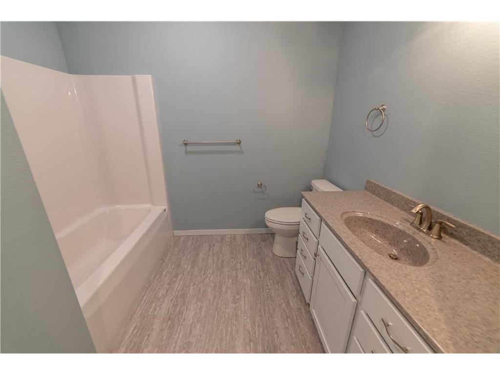 1364 Cypress Court Altoona WI 54720 1594875 image11