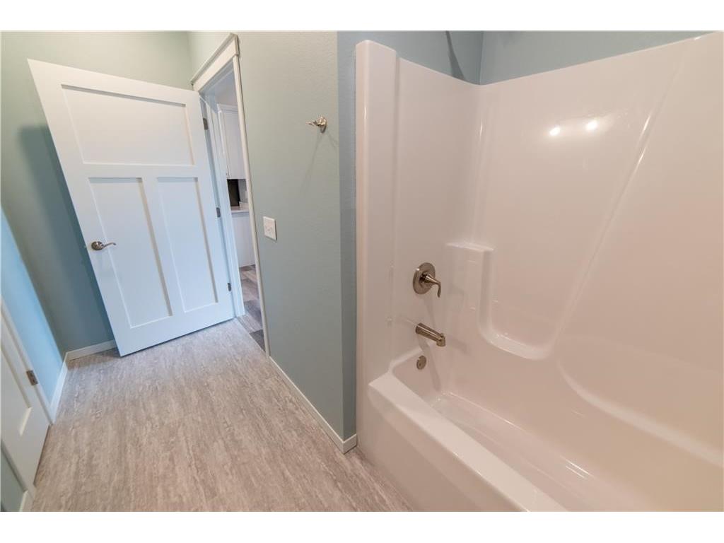 1364 Cypress Court Altoona WI 54720 1594875 image12