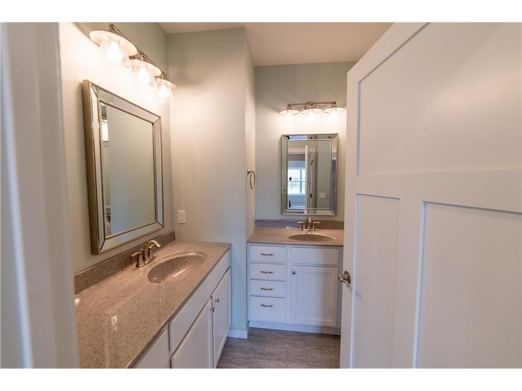 1364 Cypress Court Altoona WI 54720 1594875 image8