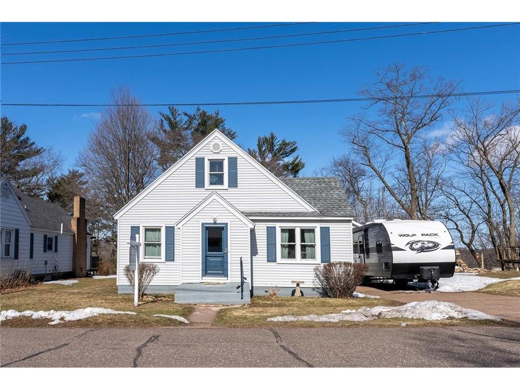 13698 195th Street, Jim Falls, WI, 54748 MLS 1572093 Edina Realty