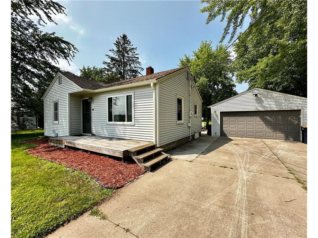 13718 45th Avenue Chippewa Falls WI 54729 1584128 image1