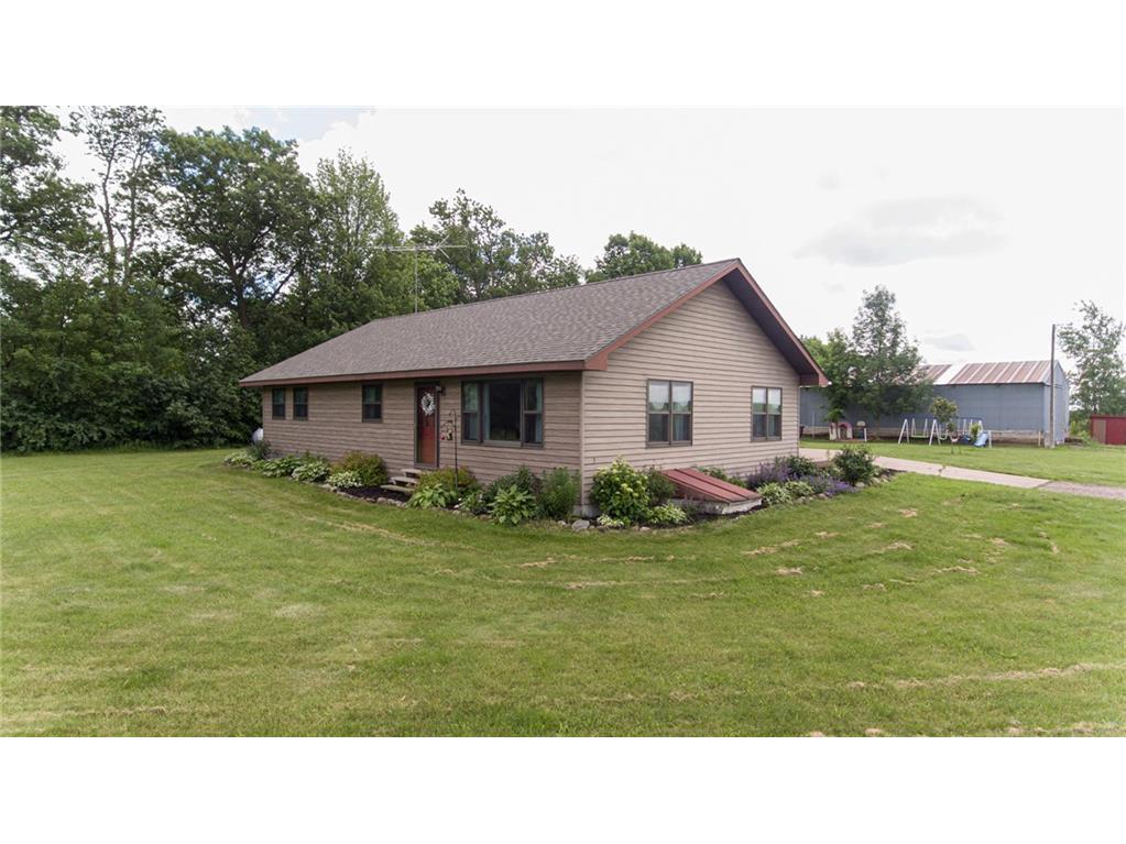 1376 300th Avenue Luck WI 54837 1583436 image1