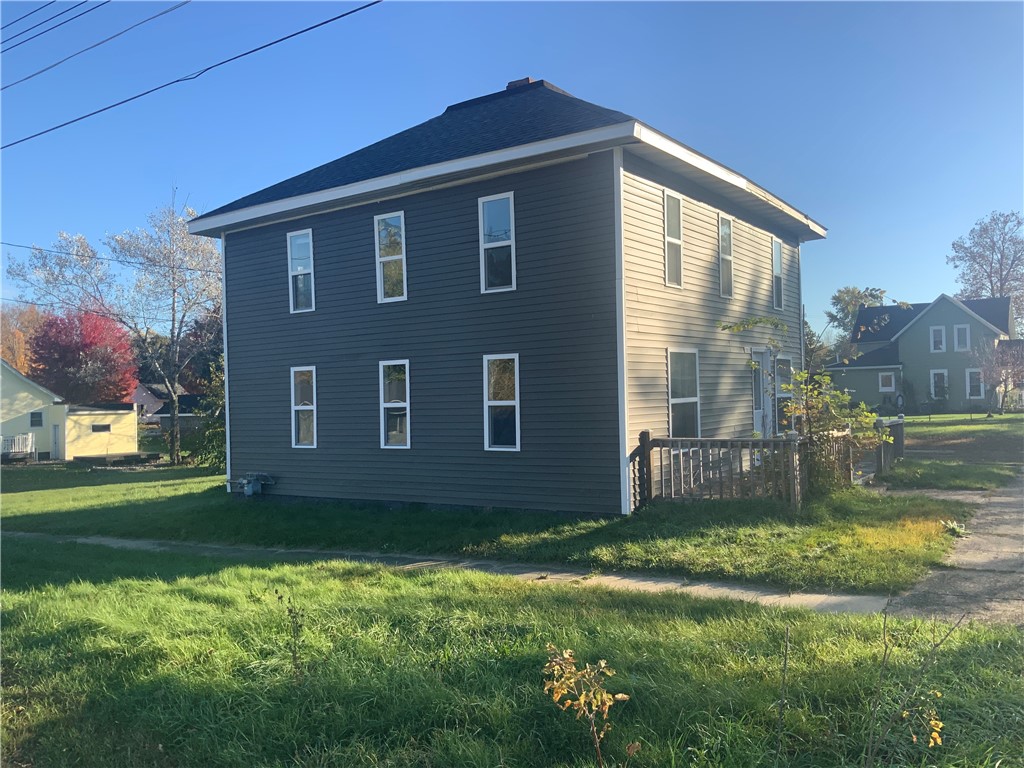 13818 11th Street Osseo WI 54728 1596558 image2