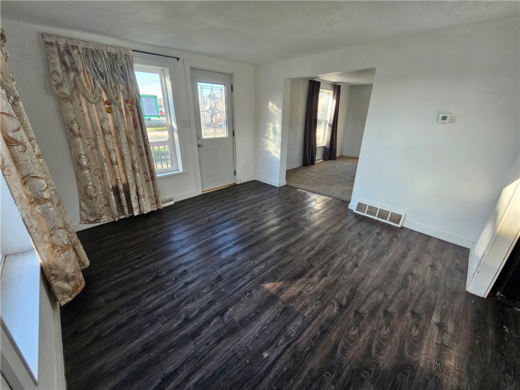 13818 11th Street Osseo WI 54728 1596558 image5