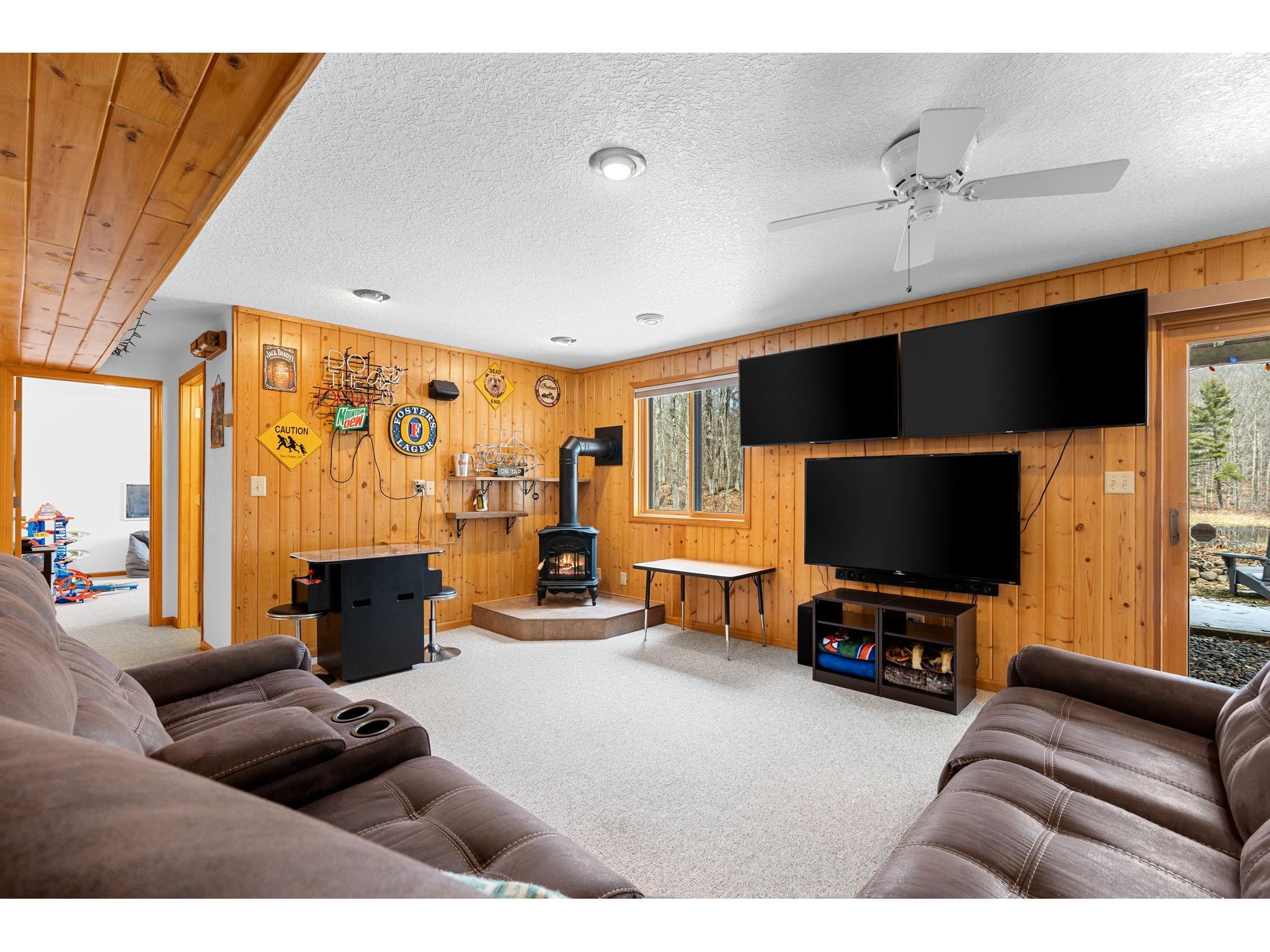 1388 W Town Hall Road Springbrook WI 54875 1599662 image43