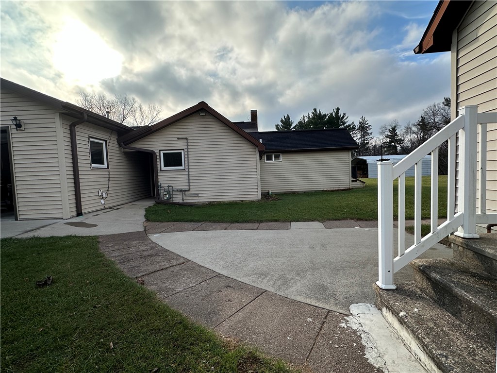 139 W 5th Street Black River Falls WI 54615 1588400 image1