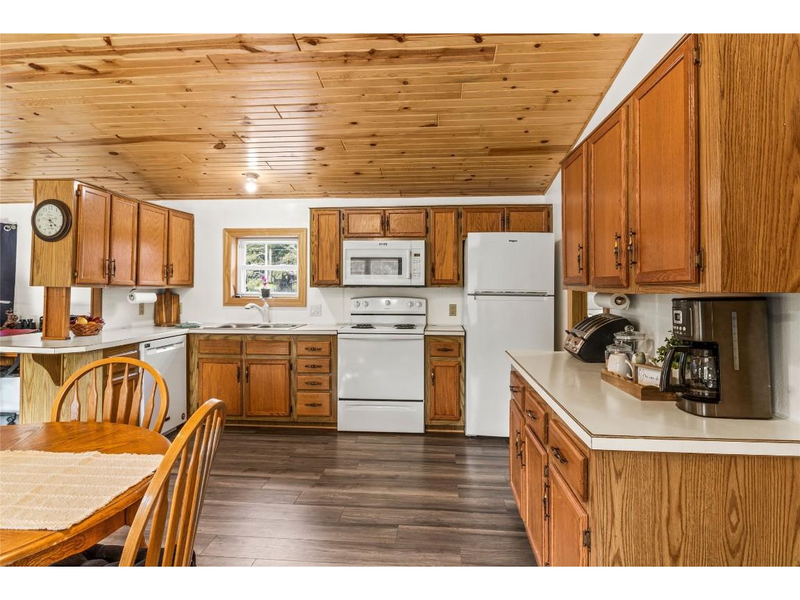 1392 7th Street Almena WI 54805 1599166 image5