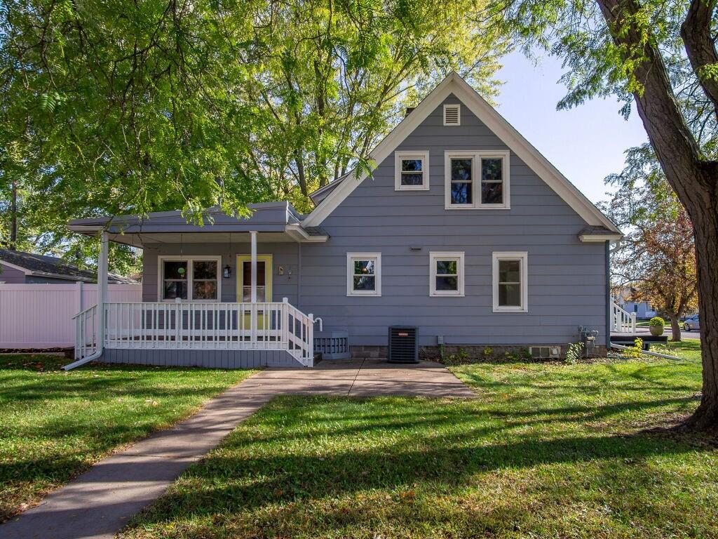 1402 Highland Avenue Eau Claire WI 54701 1577923 image1