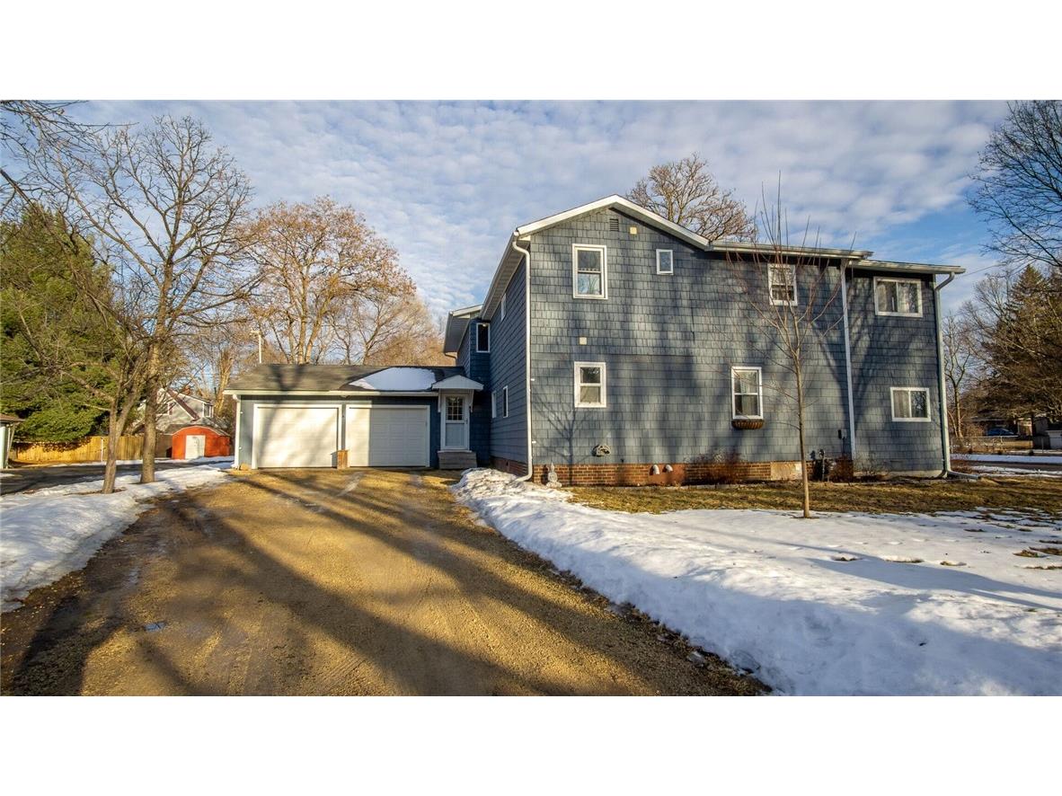 1403 2nd Avenue SE Menomonie WI 54751 1589113 image1