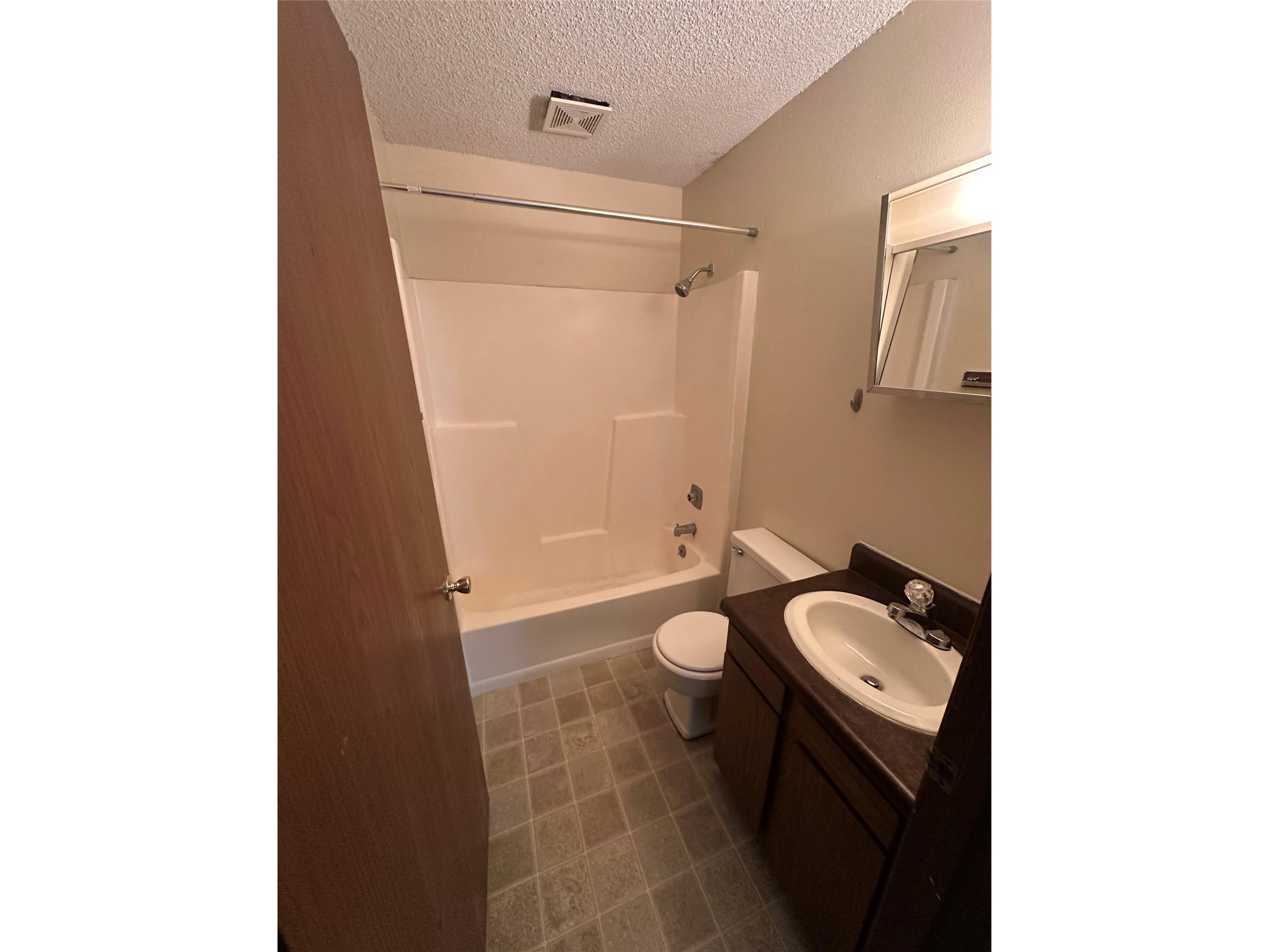 1408 15th Street SE #1 Menomonie WI 54751 1599716 image6