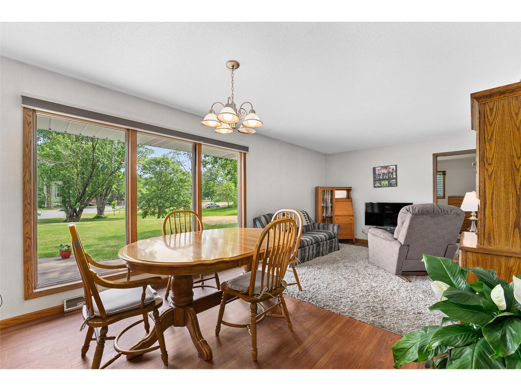 1409 Menomonie Street Eau Claire WI 54703 1601928 image7