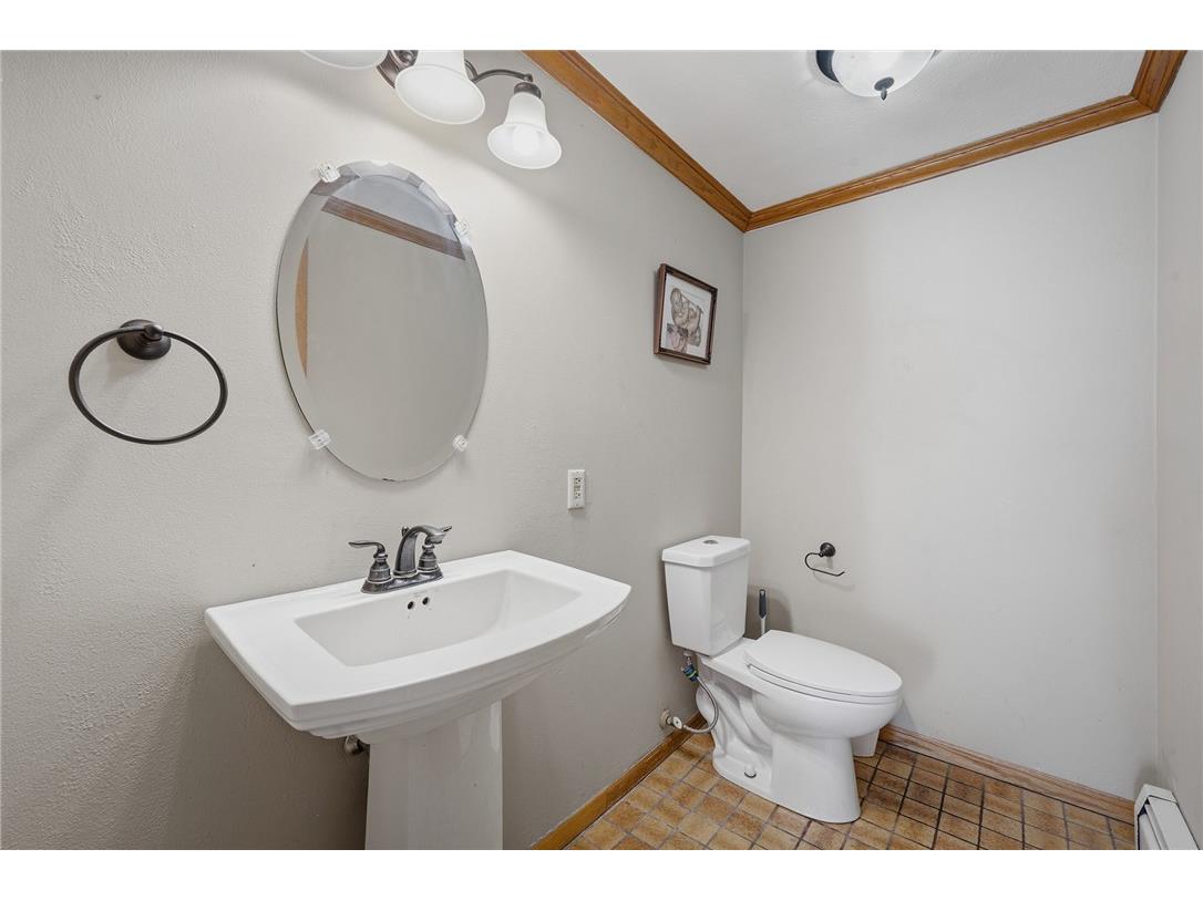 1409 W Marshall Street Rice Lake WI 54868 1598256 image36