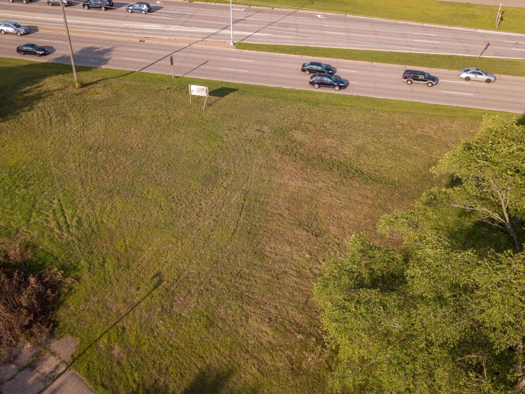 1411 Fairmont Avenue Eau Claire WI 54703 1586268 image2