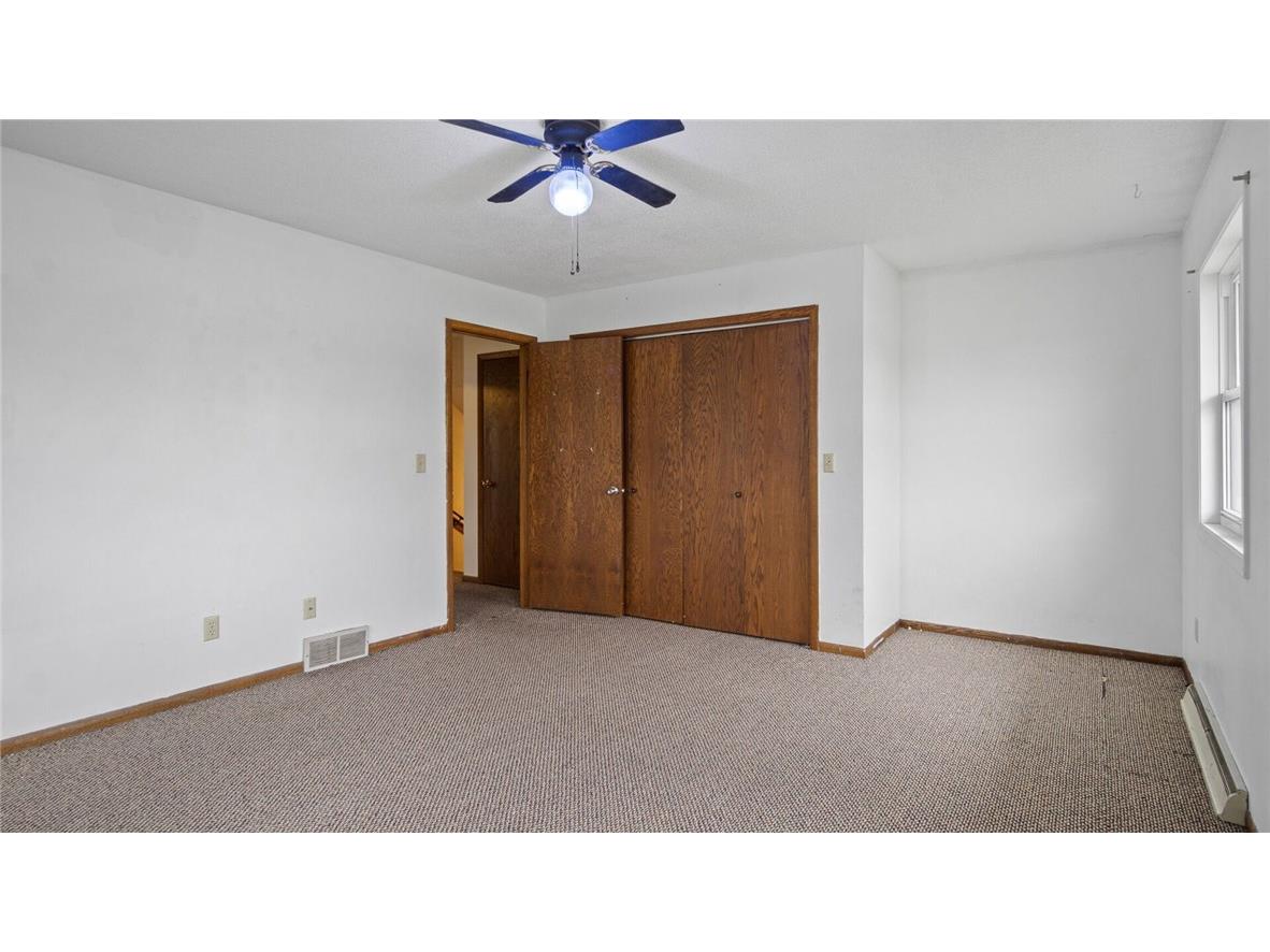 1413 E Clairemont Avenue Eau Claire WI 54701 1591062 image14