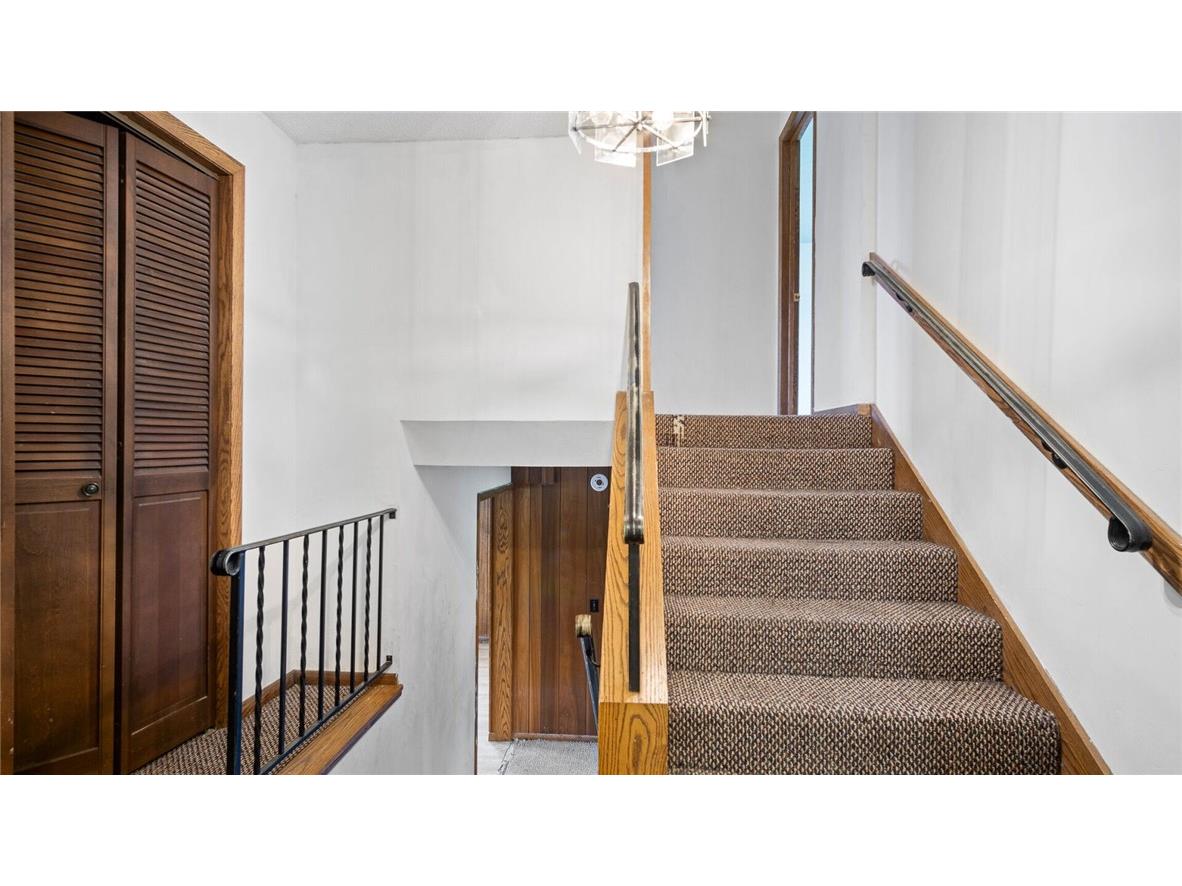 1413 E Clairemont Avenue Eau Claire WI 54701 1591062 image24