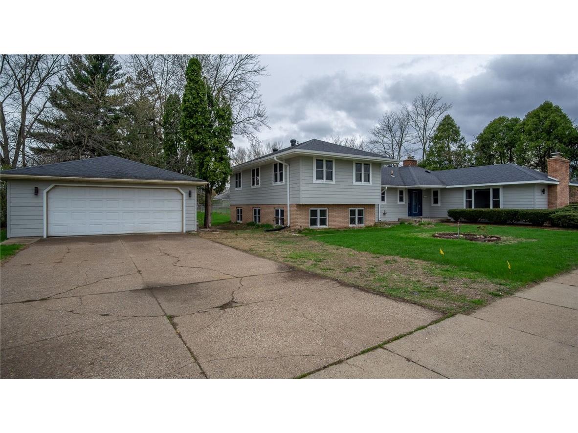 1413 E Clairemont Avenue Eau Claire WI 54701 1591062 image34