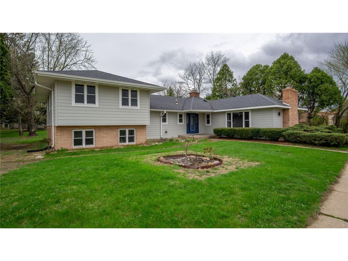 1413 E Clairemont Avenue Eau Claire WI 54701 1591062 image35