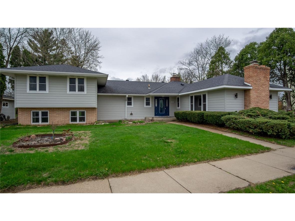 1413 E Clairemont Avenue Eau Claire WI 54701 1591062 image36