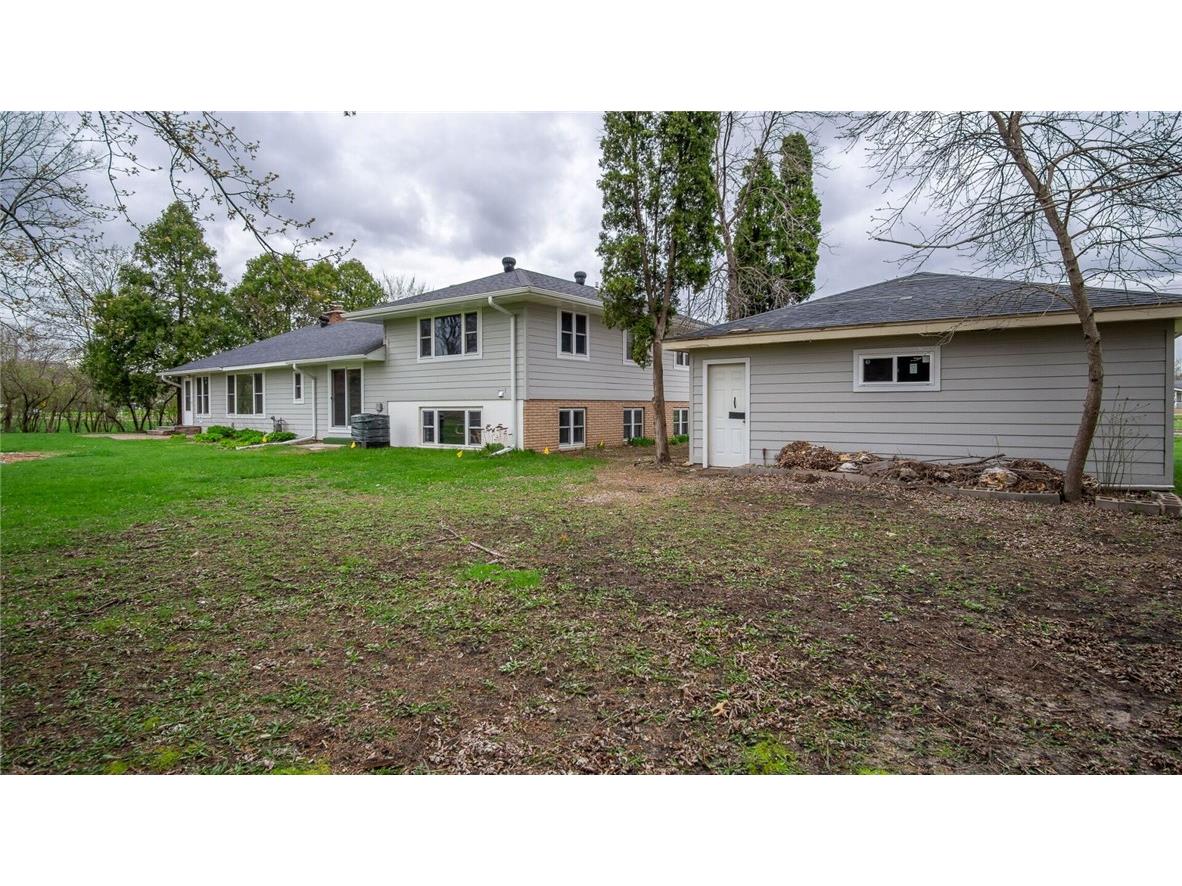 1413 E Clairemont Avenue Eau Claire WI 54701 1591062 image38