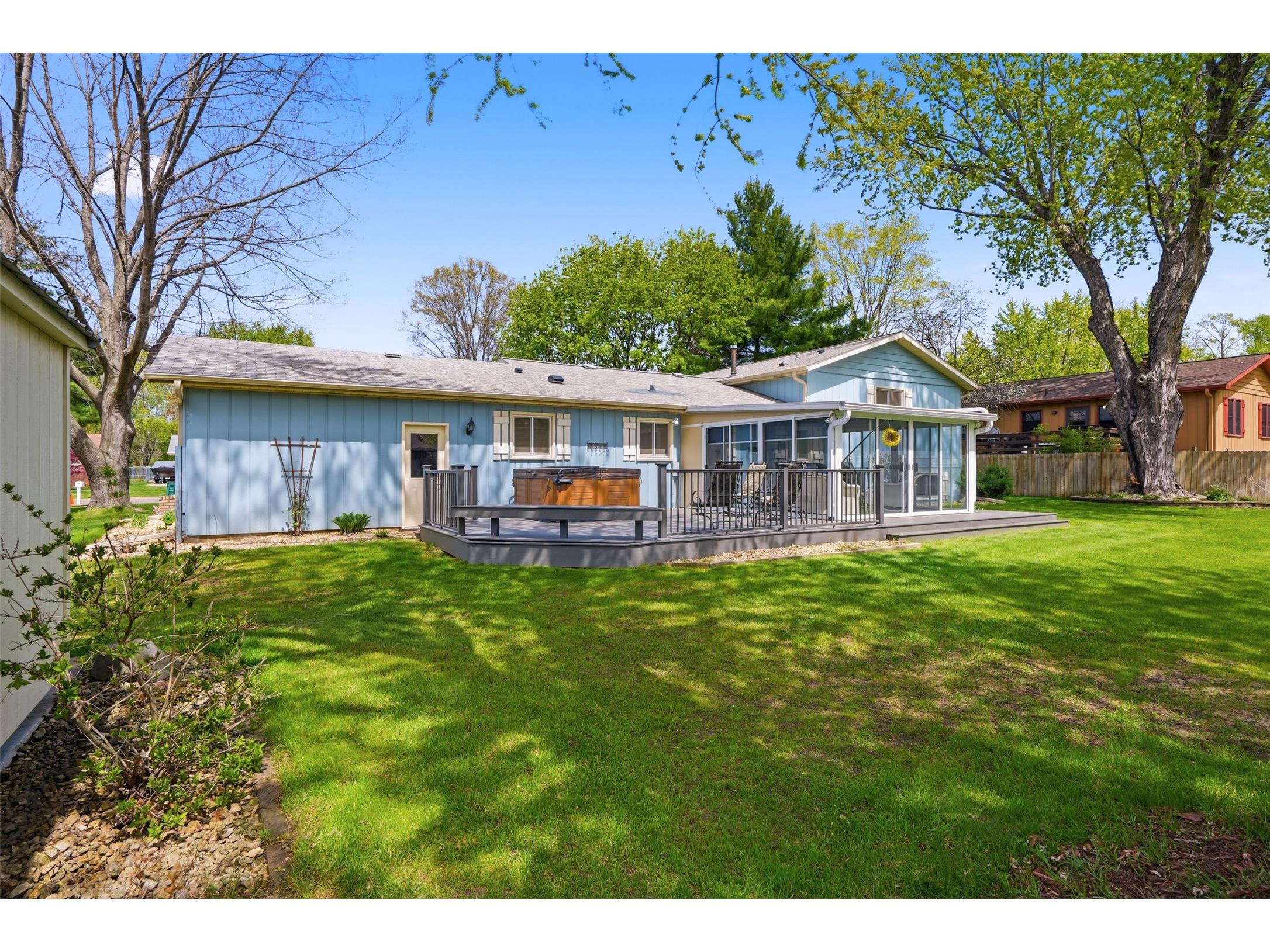 1413 E Hamilton Avenue Eau Claire WI 54701 1600859 image36