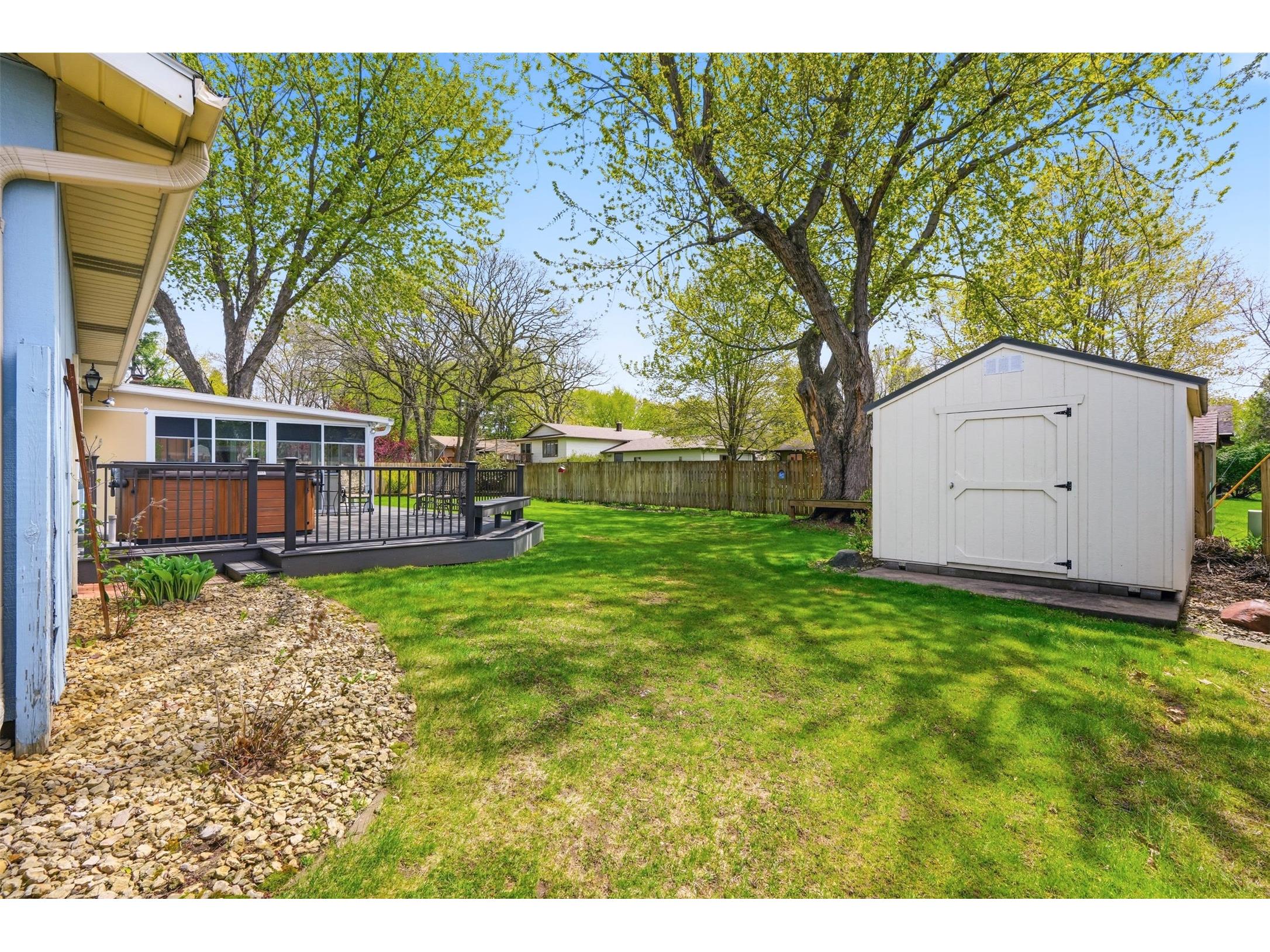 1413 E Hamilton Avenue Eau Claire WI 54701 1600859 image41