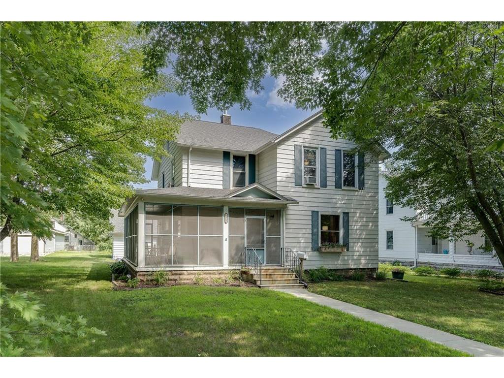 1413 Rust Street, Eau Claire, WI 54701 MLS 1566635 Edina Realty