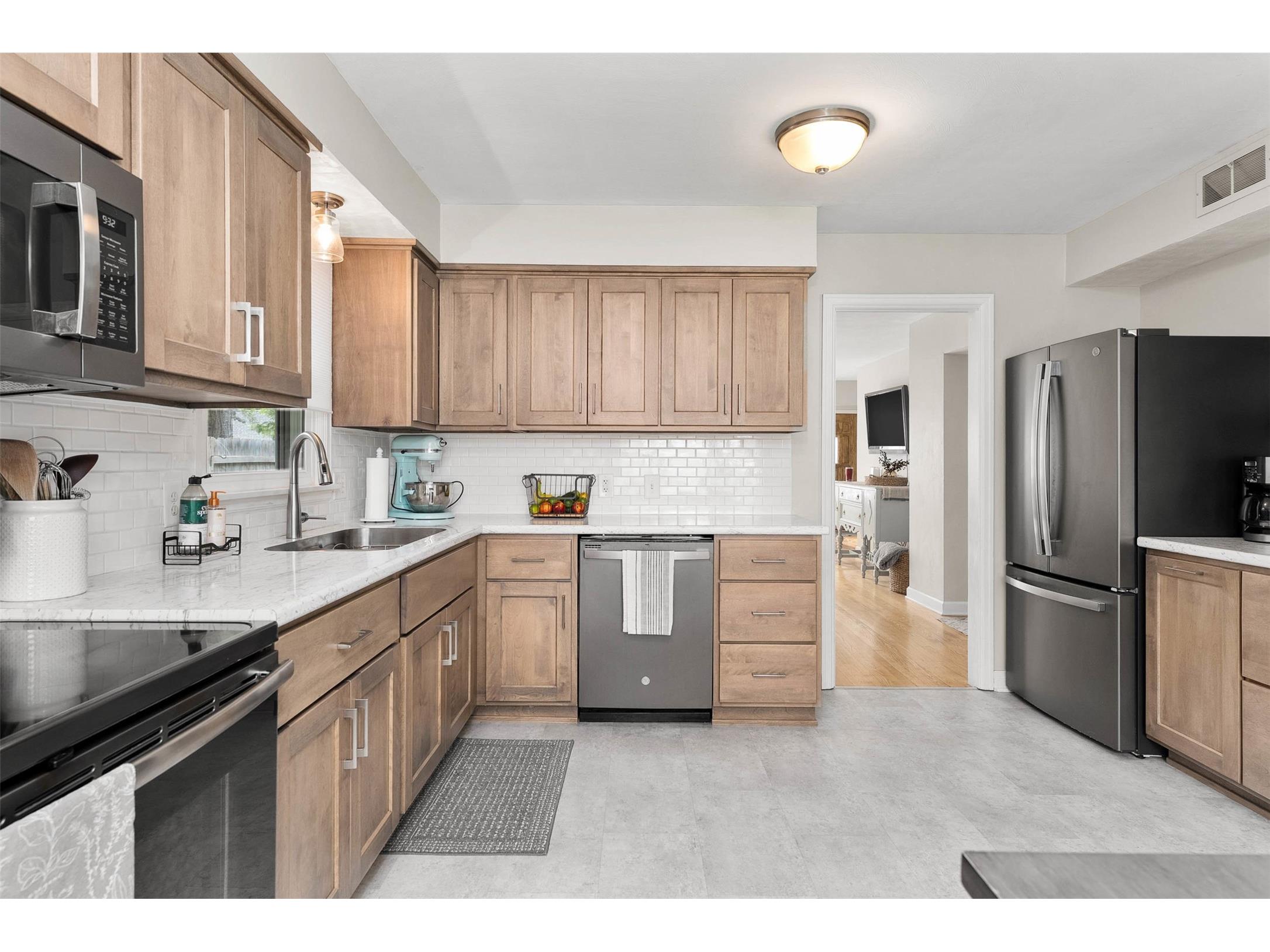 1414 Drummond Street Eau Claire WI 54701 1602776 image20
