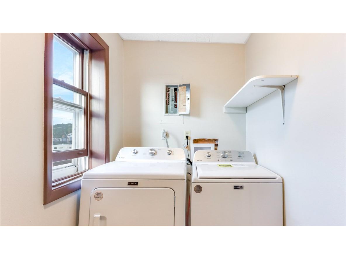 1418 Main Street Bloomer WI 54724 1592875 image20