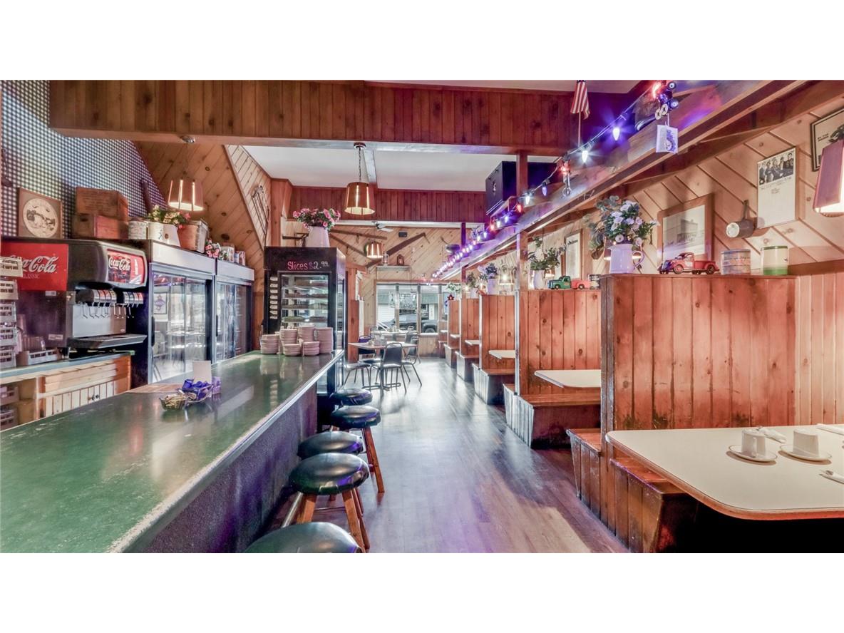 1418 Main Street Bloomer WI 54724 1592875 image4