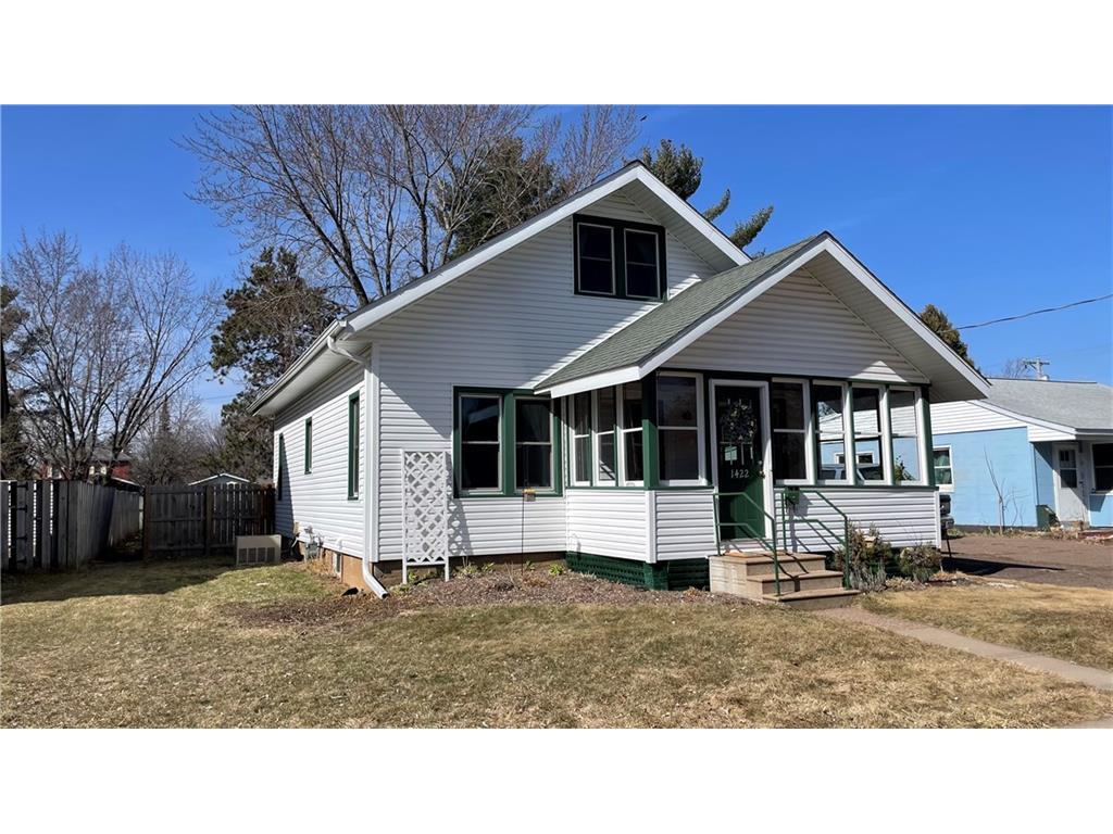 1422 Eagle Street Chippewa Falls WI 54729 1580191 image1