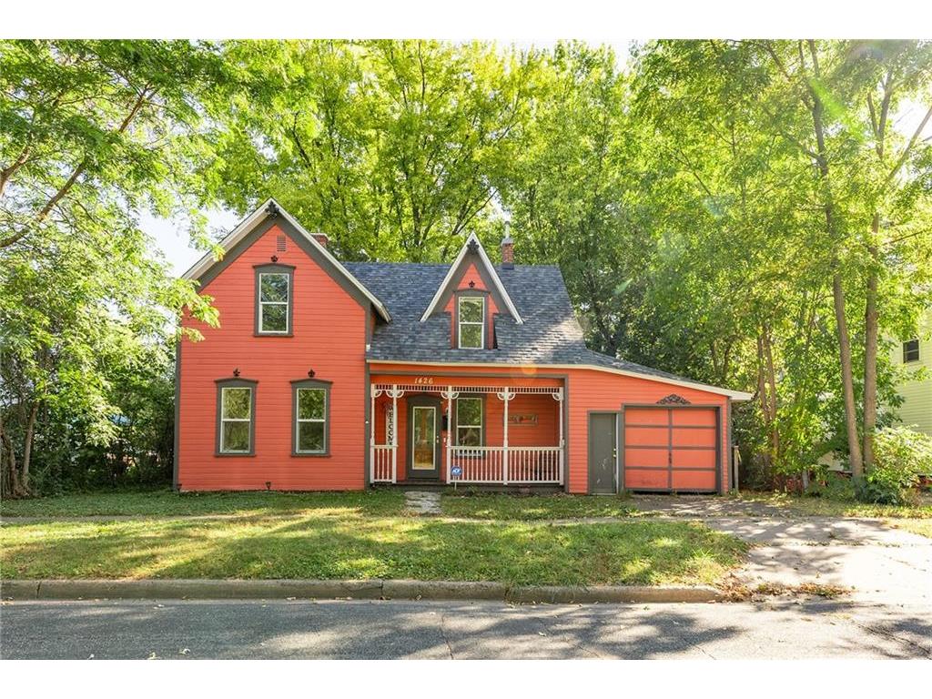 1426 Douglas Street Menomonie WI 54751 1586121 image1