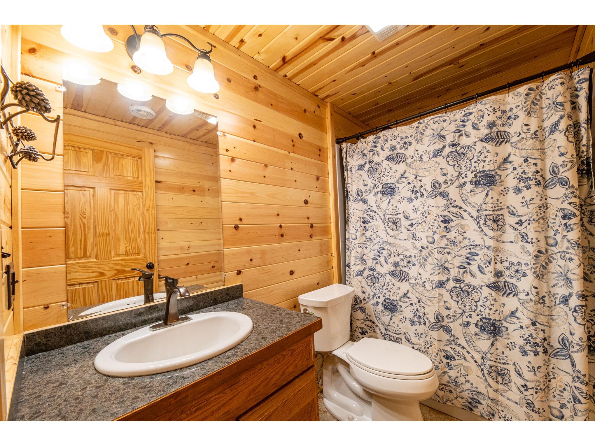 14323 W Court Oreilles Lake Drive Hayward WI 54843 - Lac Courte Orielles 1600617 image37