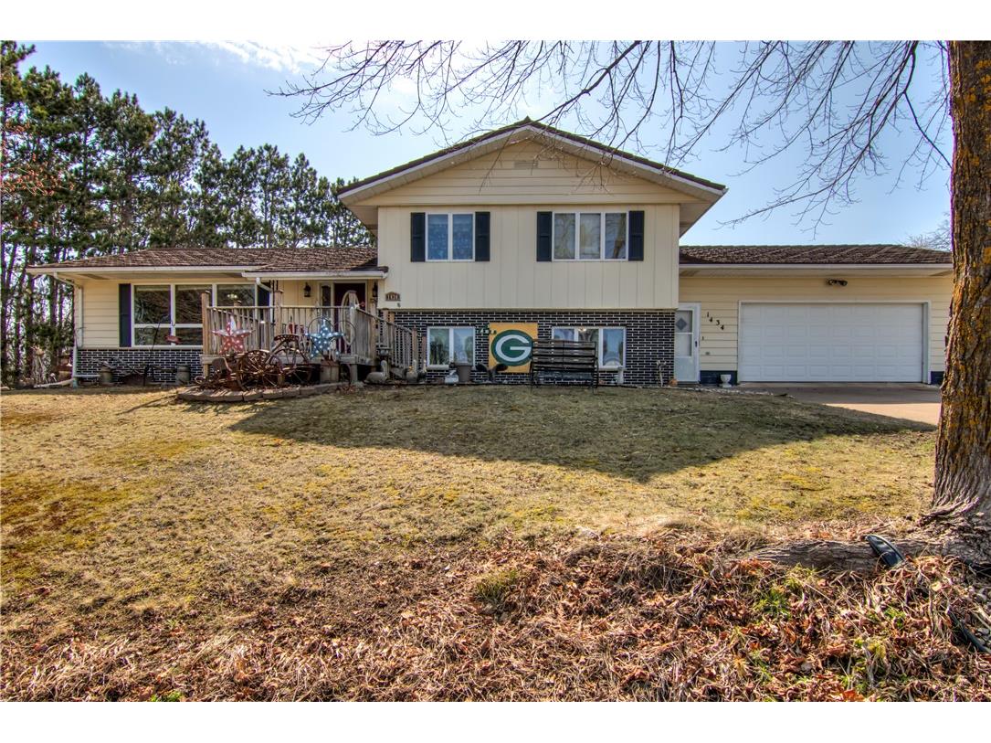 1434 Wilson Street Bloomer WI 54724 1590886 image1