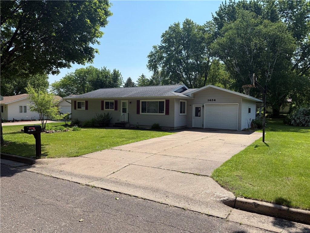  Bloomer WI 54724 1592302 image1