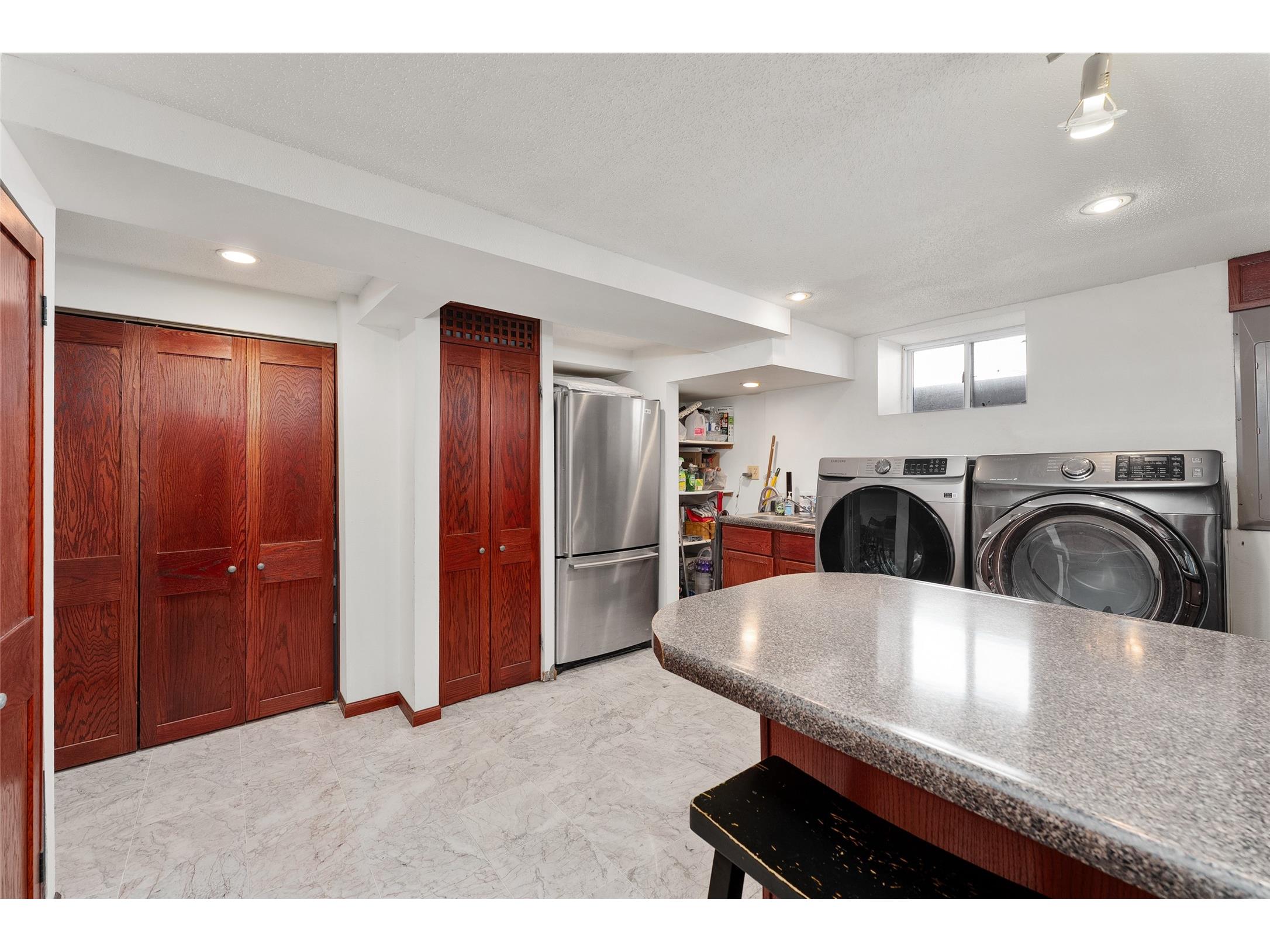 1435 Park Avenue Eau Claire WI 54701 1600846 image40