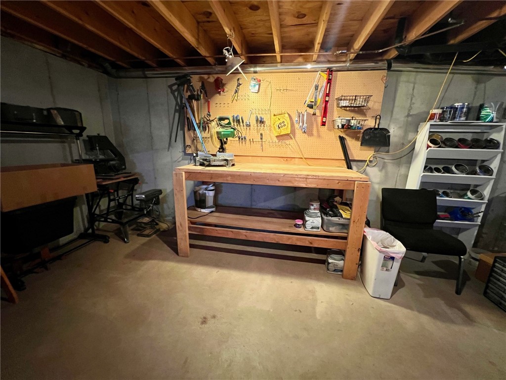 1439 E Maple Avenue Barron WI 54812 1598657 image32