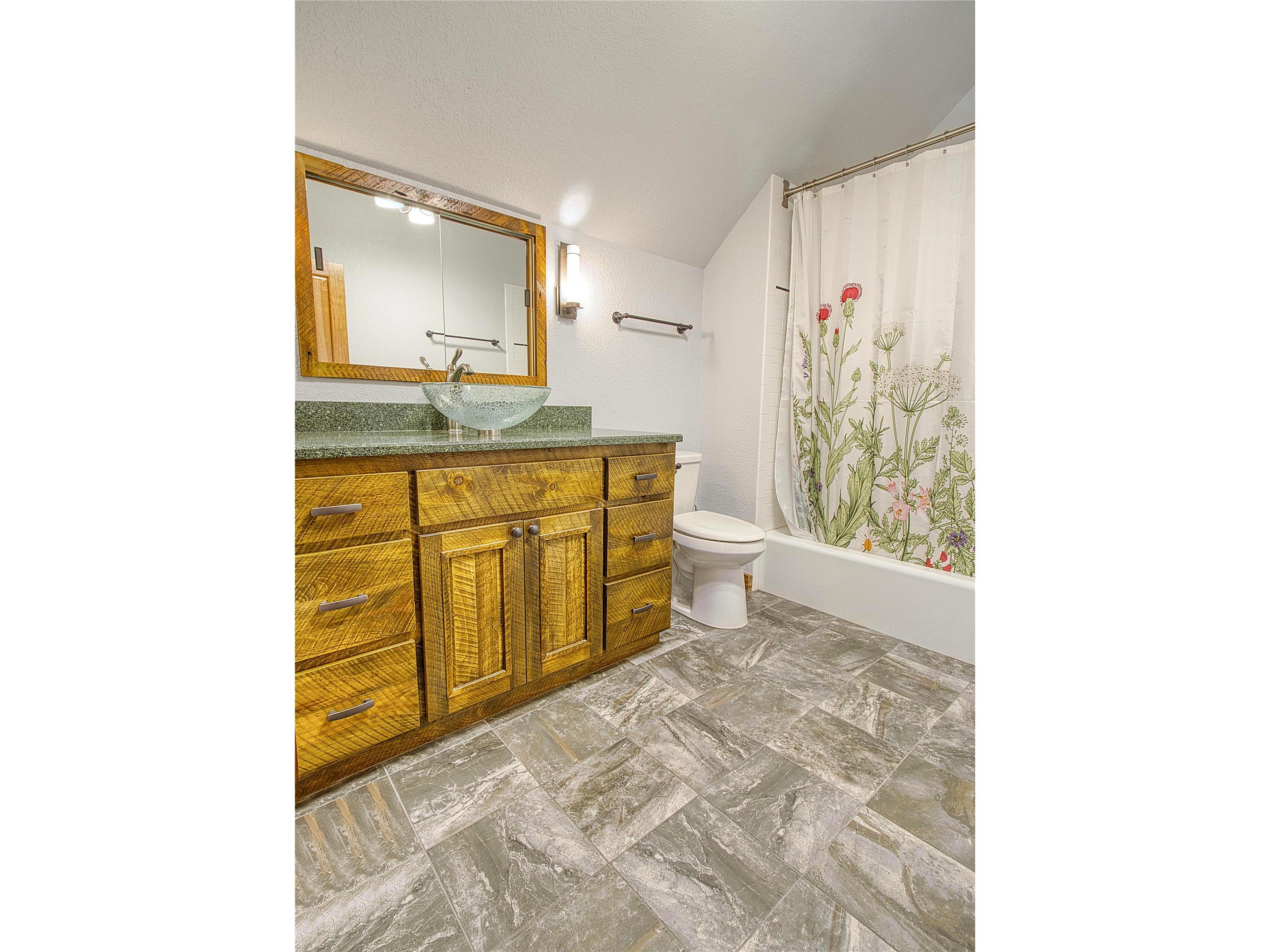 14443W & 14447W Court Oreilles Lake Drive Hayward WI 54843 - Lac Courte Oreilles 1600942 image48