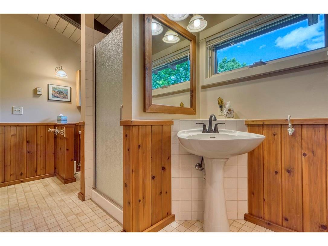 14561W Point Drive Hayward WI 54843 - Spring 1593287 image27