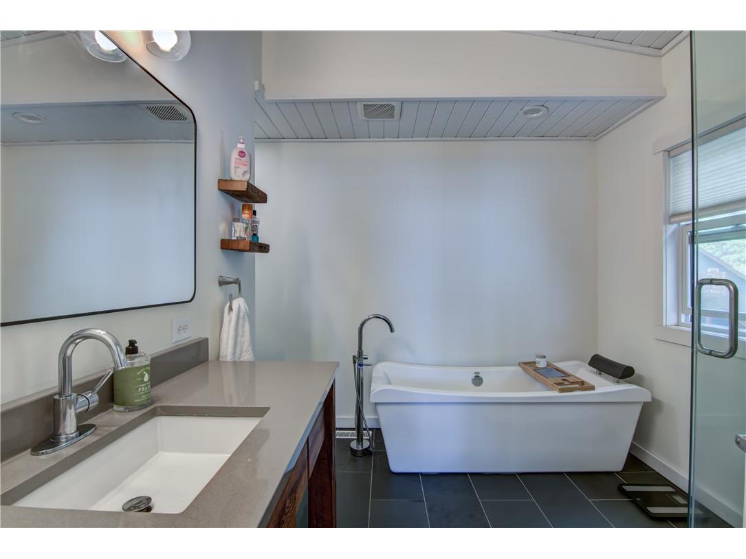 14810 W County Road K Hayward WI 54843 - Grindstone Lake 1591976 image16