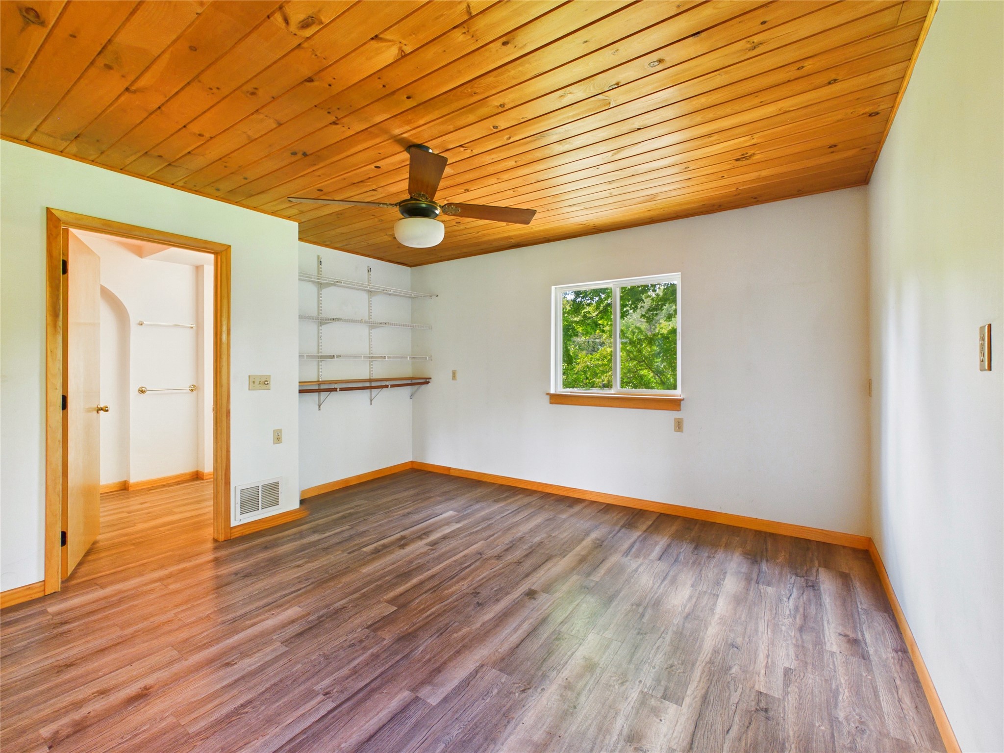 14862 W State Hwy 77 Hayward WI 54843 1598442 image36