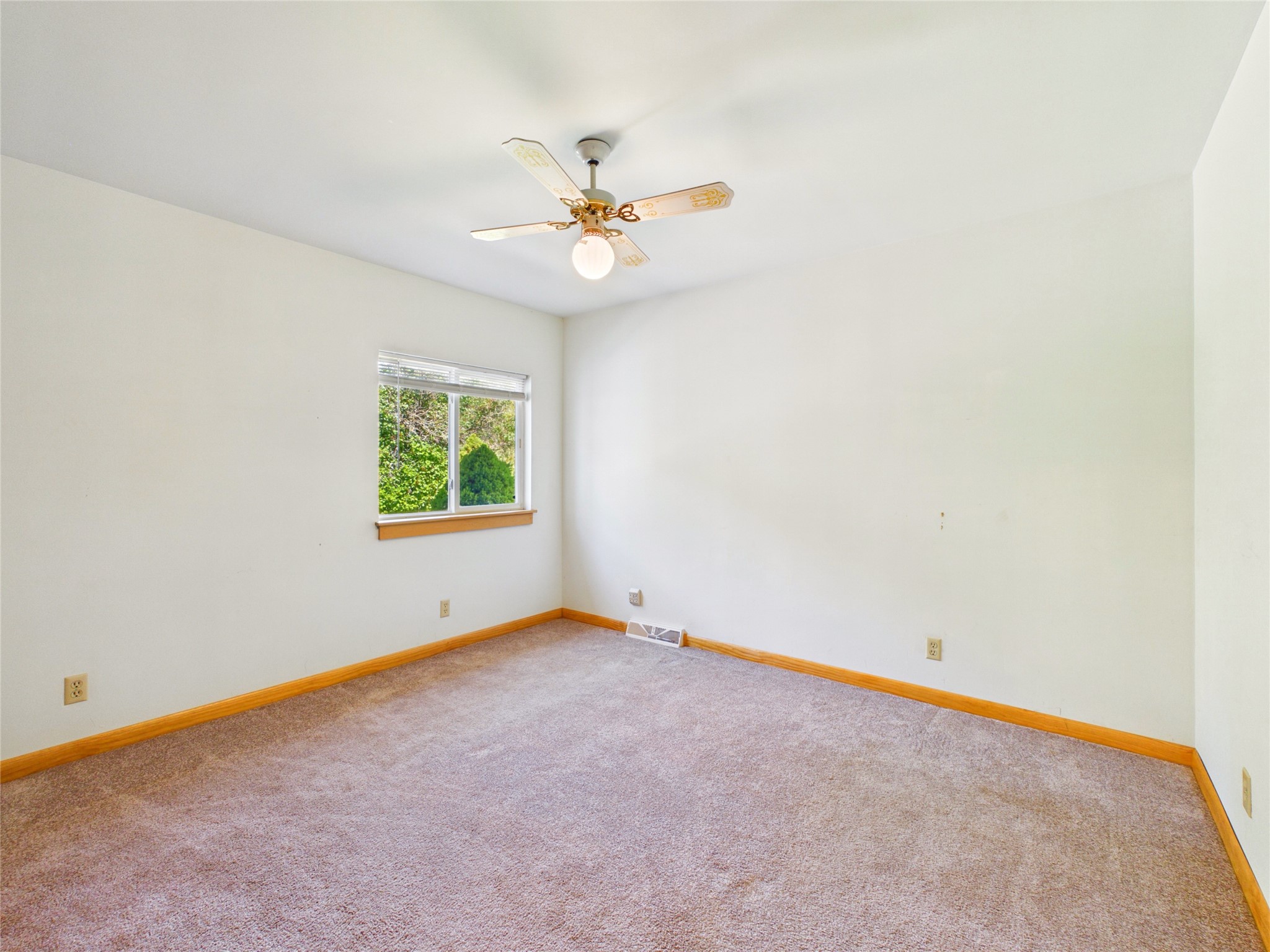 14862 W State Hwy 77 Hayward WI 54843 1598442 image38