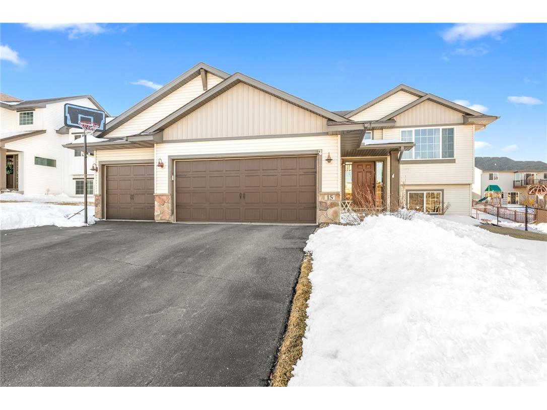 15 Nicholas Way Hudson WI 54016 1589382 image1